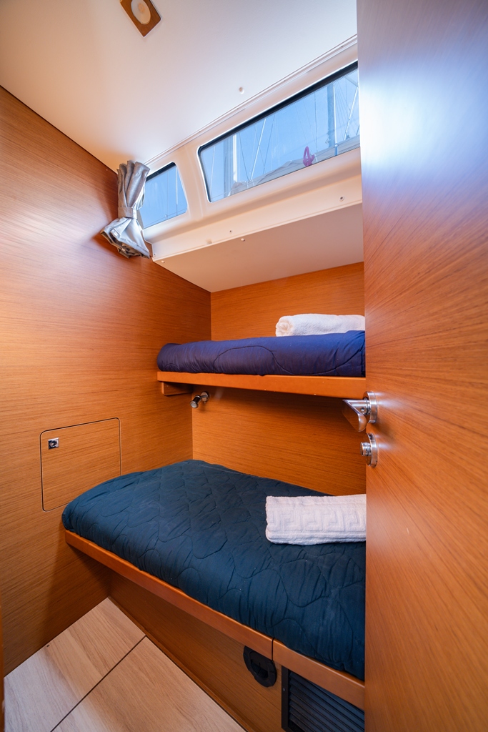 Sun Odyssey 519 - 5 cab. — photo 12
