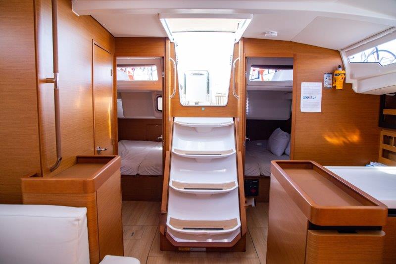 Sun Odyssey 440 - 4 cab. — photo 9