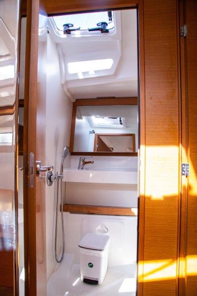 Sun Odyssey 440 - 4 cab. — photo 14