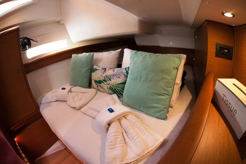 Sun Odyssey 519 - 5 + 1 cab. — photo 11