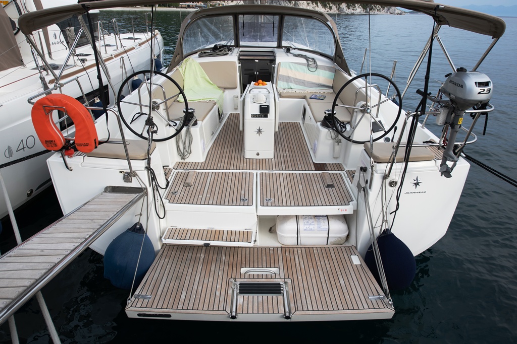 Sun Odyssey 490 - 4 cab. — photo 1