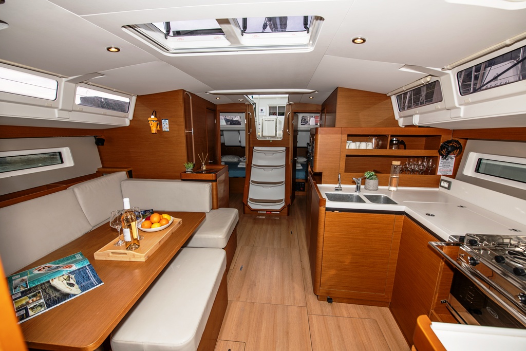 Sun Odyssey 490 - 4 cab. — photo 5