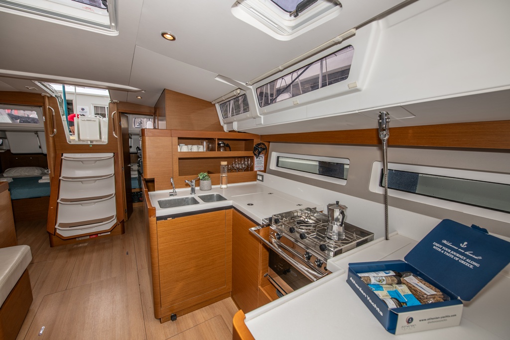 Sun Odyssey 490 - 4 cab. — photo 6