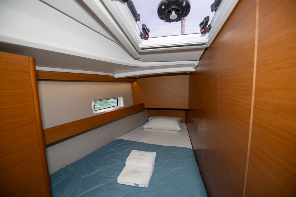 Sun Odyssey 490 - 4 cab. — photo 9