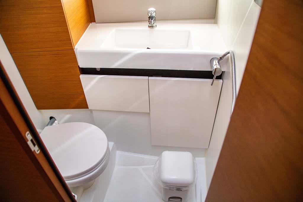 Sun Odyssey 490 - 4 cab. — photo 8