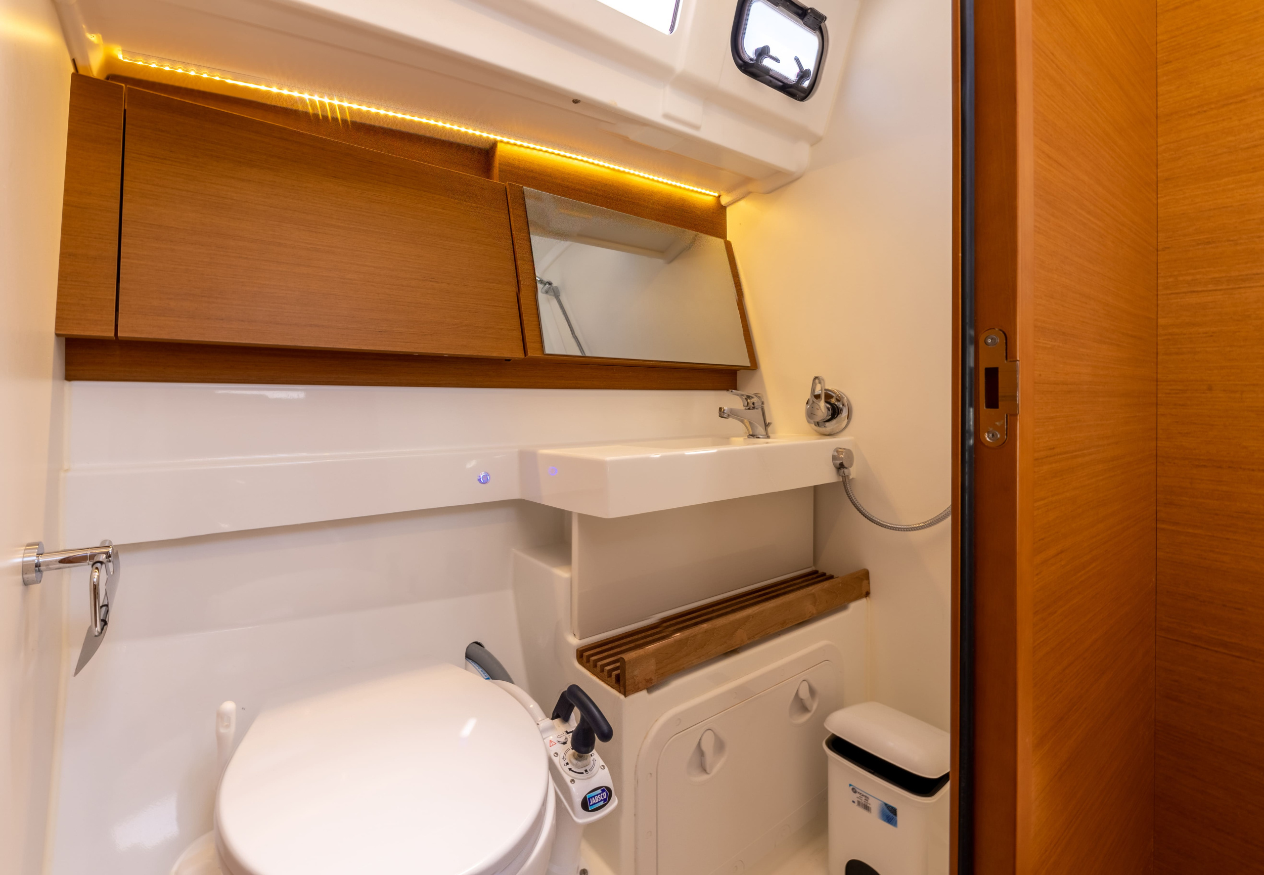 Sun Odyssey 490 - 4 cab. — photo 10