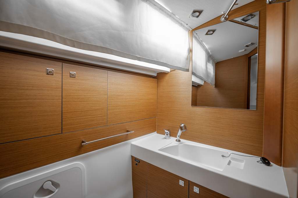 Sun Odyssey 479 - 4 cab. — photo 12