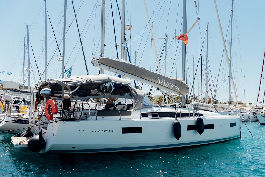 Sun Odyssey 440 - 4 cab. — photo 3