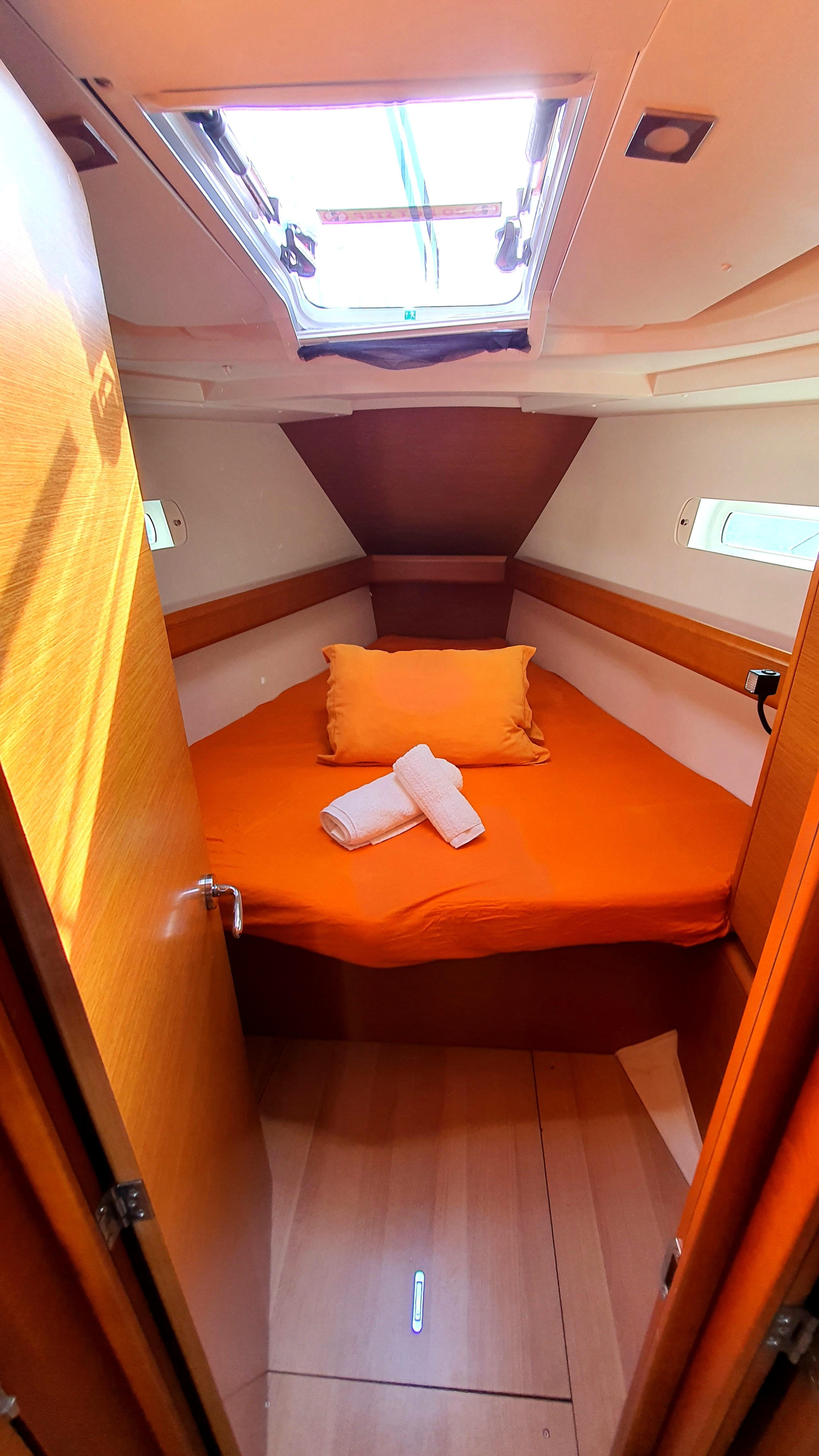 Sun Odyssey 449 — photo 10