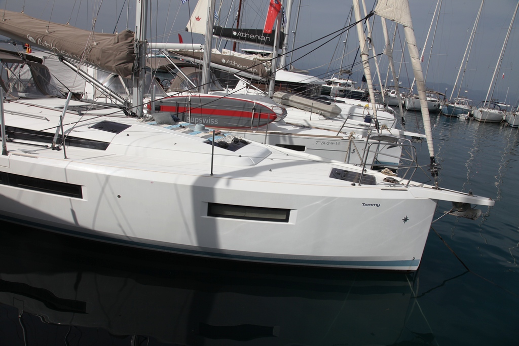 Sun Odyssey 440 - 4 cab. — photo 4