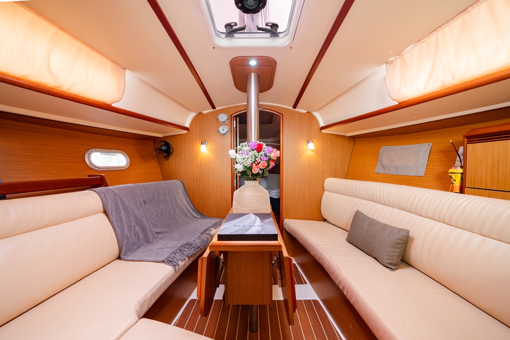 Sun Odyssey 32i — photo 5