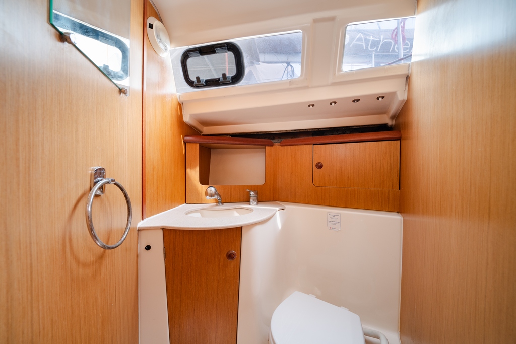 Sun Odyssey 32i — photo 9