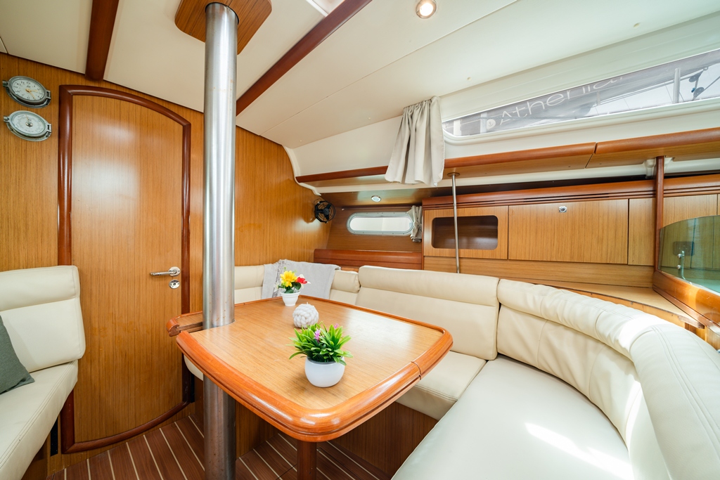 Sun Odyssey 36i — photo 7