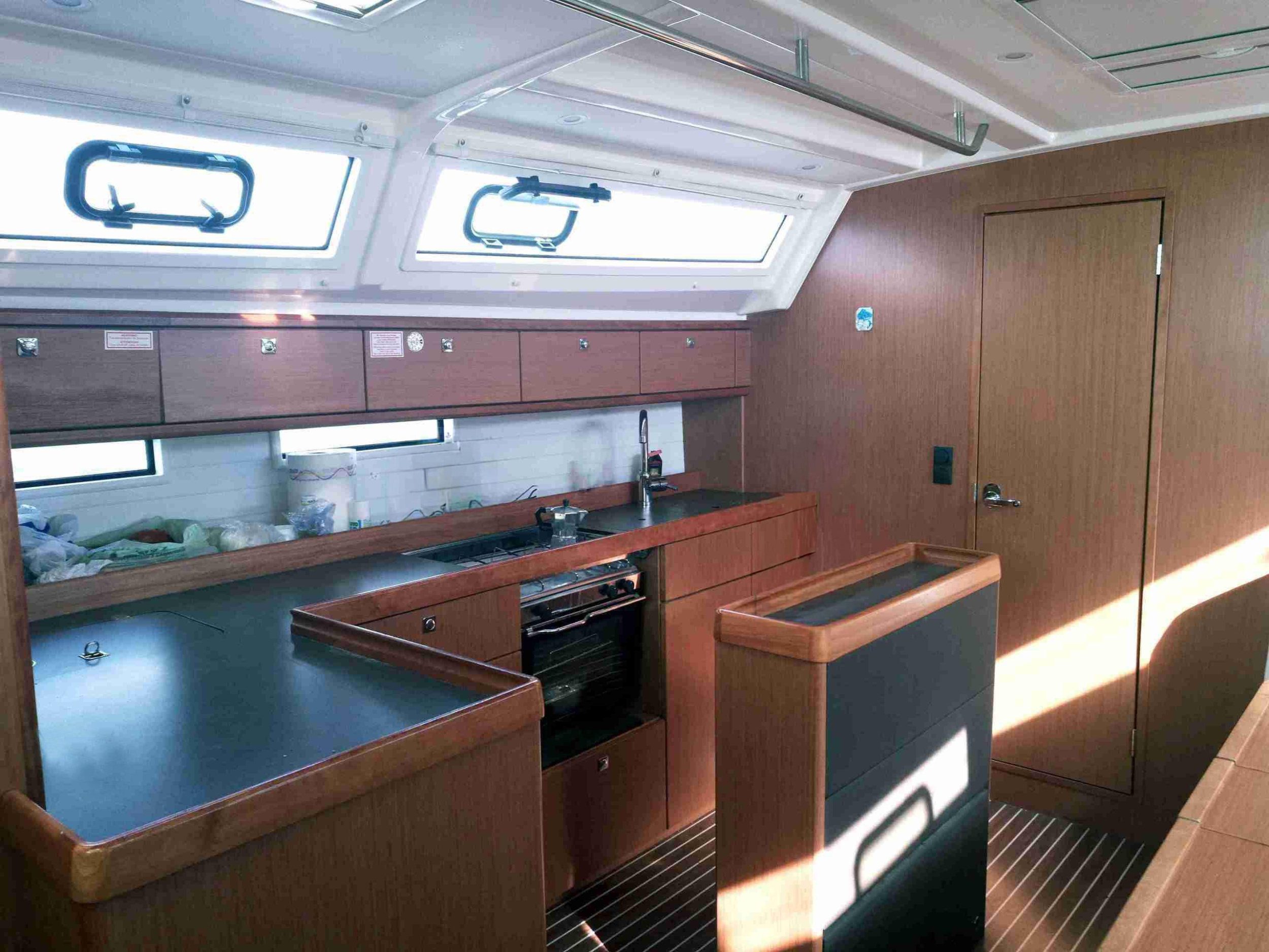 Photo #4 - Bavaria Cruiser 46 - 4 cab. (ECONOMY) in Agropoli - 34928