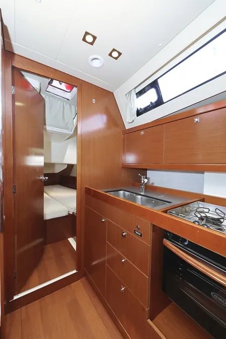 Oceanis 41 — photo 10