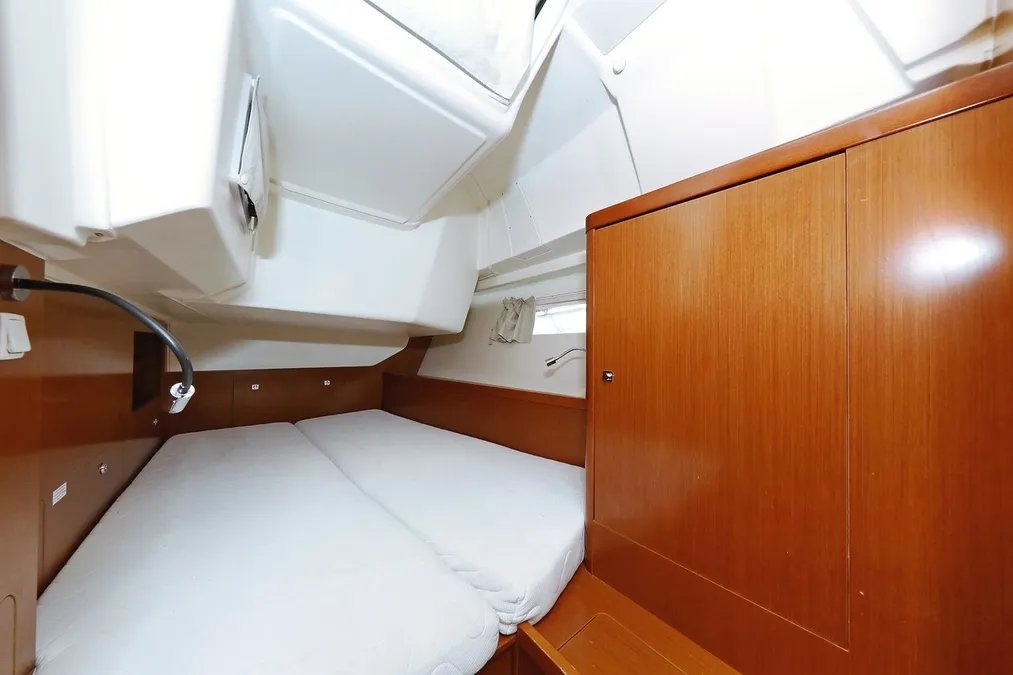 Oceanis 41 — photo 17