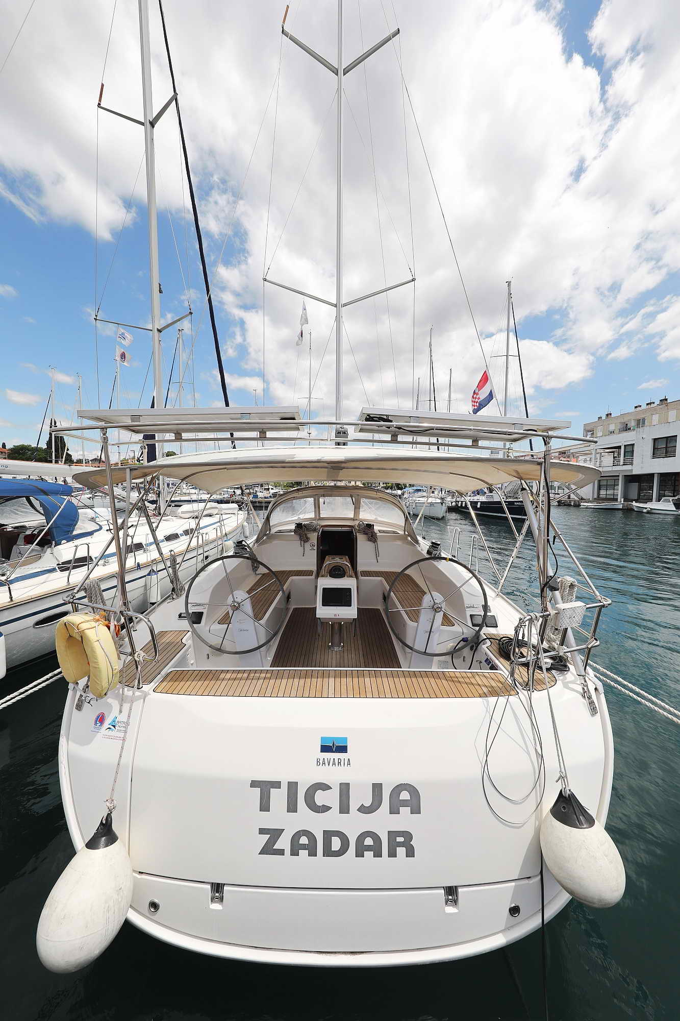 Photo #1 - Bavaria Cruiser 46 - 4 cab. (ECONOMY) in Zadar - 34935