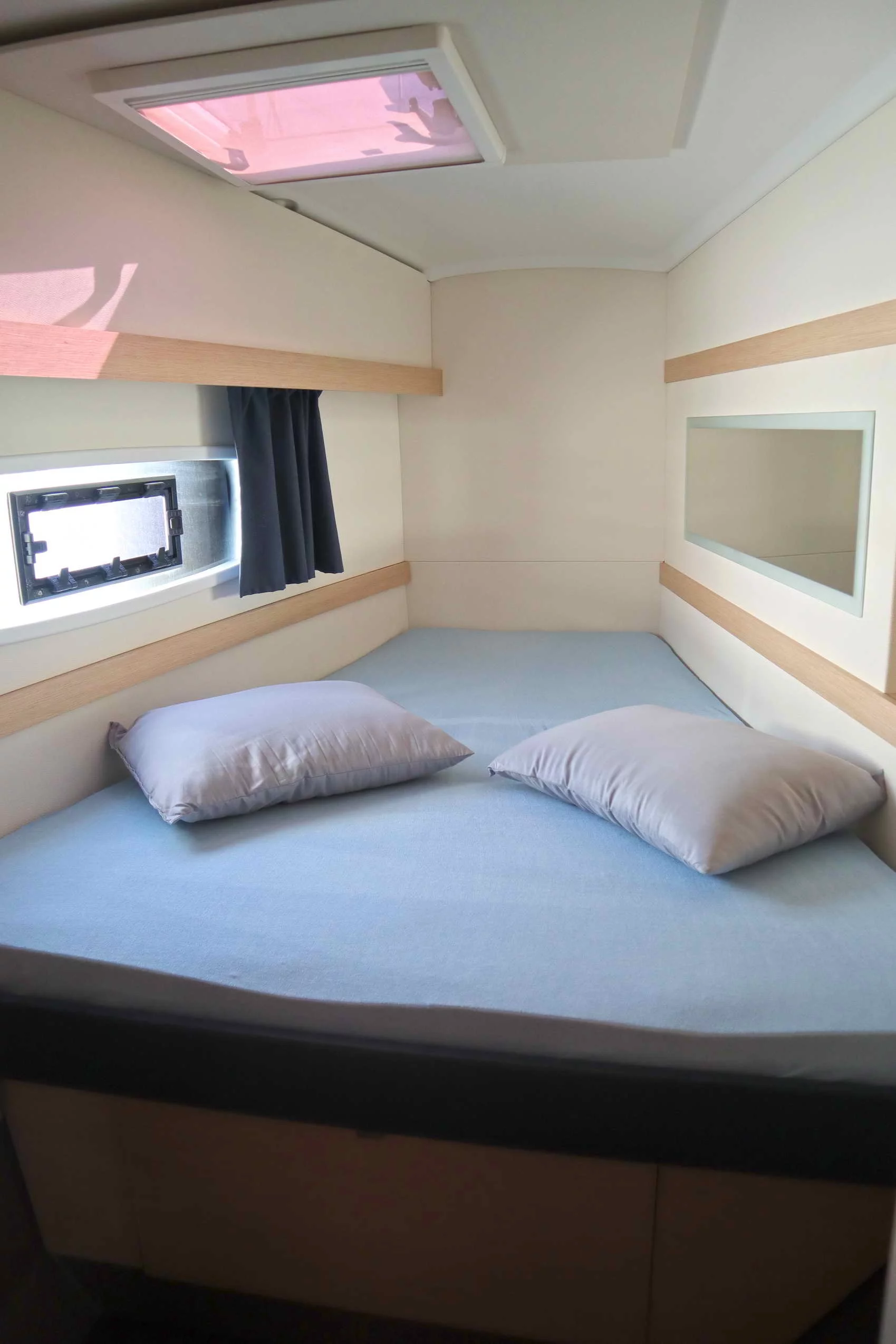 Fountaine Pajot Lucia 40 - 4 cab. (ECONOMY)  - 14