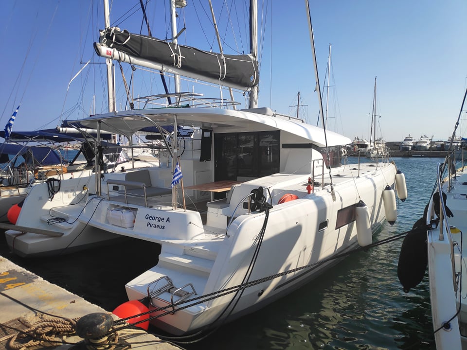 Lagoon 42 - 4 + 2 cab. — photo 3