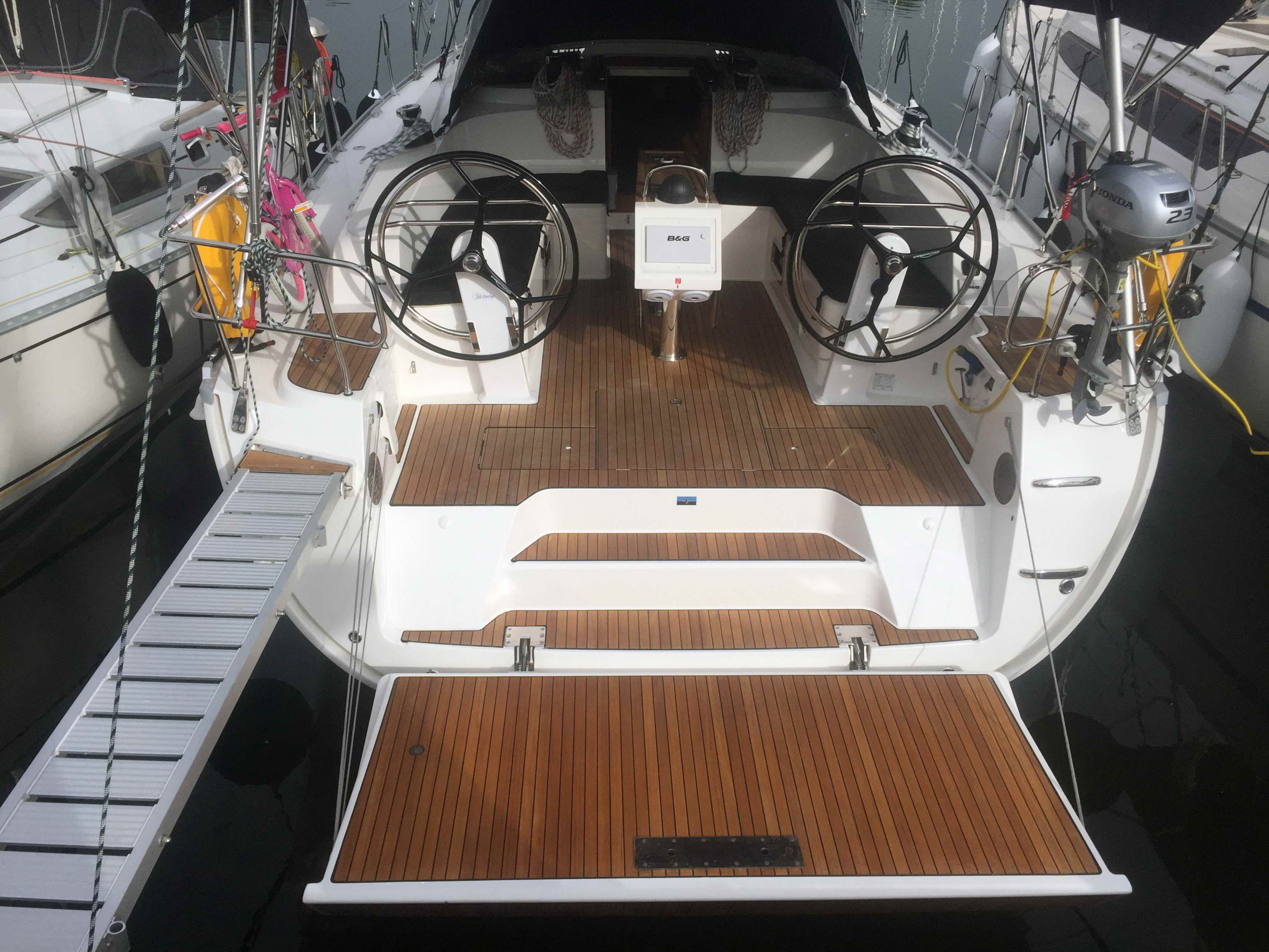 Photo #1 - Bavaria Cruiser 46 - 4 cab. (CLASS) in Skiathos - 34986
