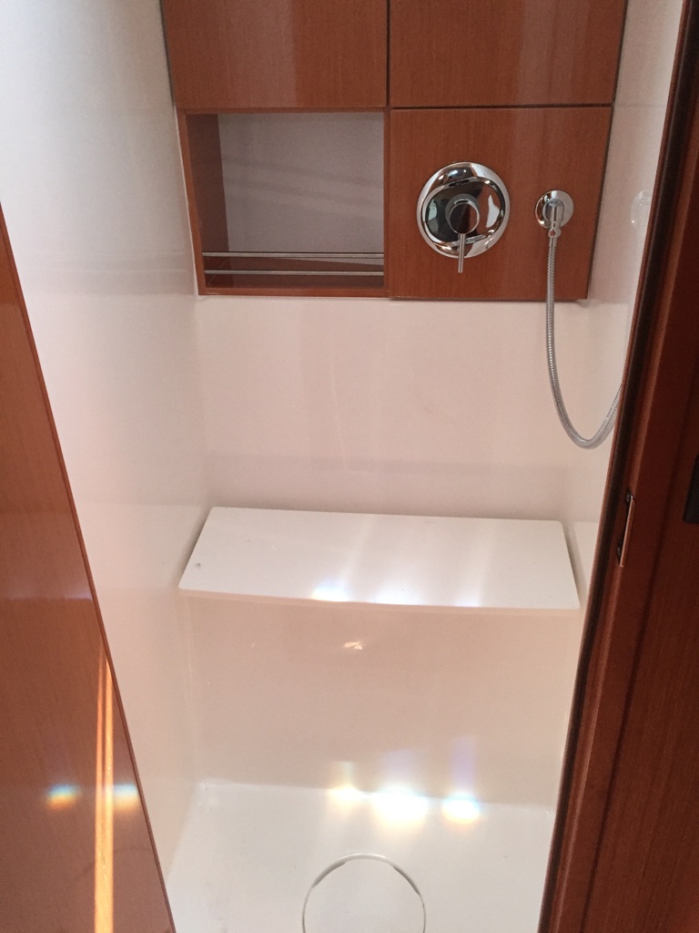 Photo #12 - Bavaria Cruiser 46 - 4 cab. (CLASS) en Skiathos - 34994