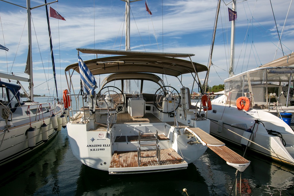 Jeanneau 54 - 5 + 1 cab. — photo 1