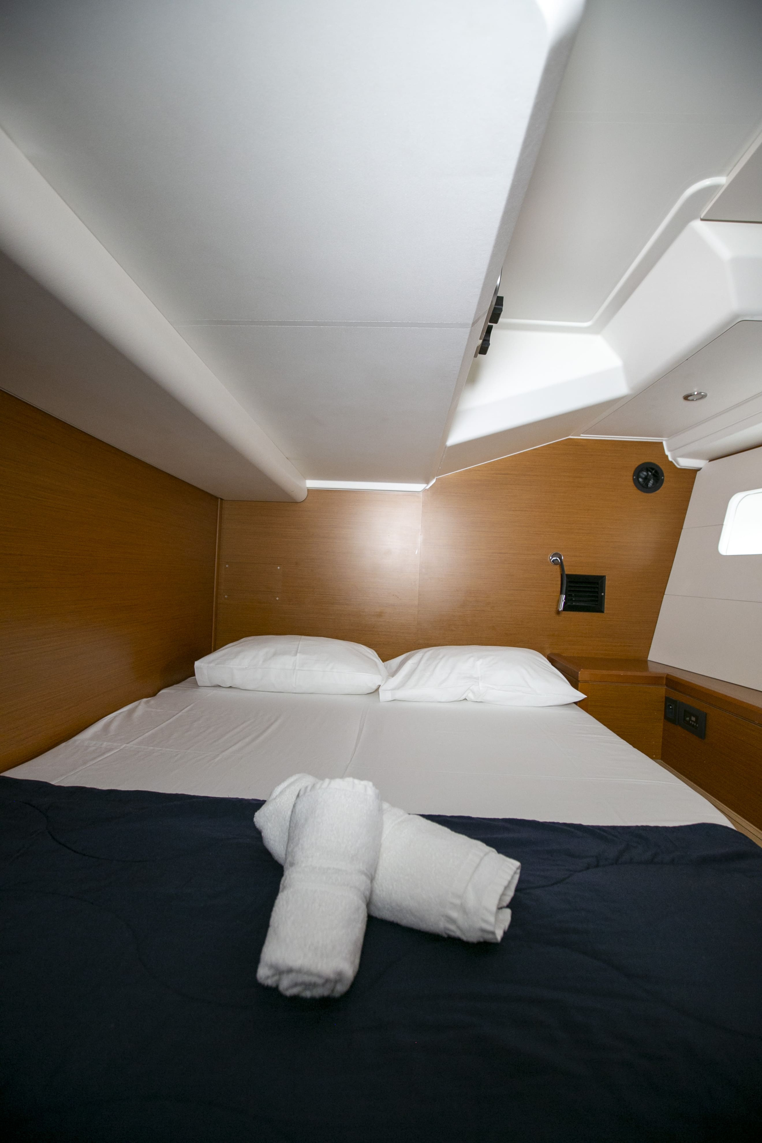 Jeanneau 54 - 5 + 1 cab. — photo 13