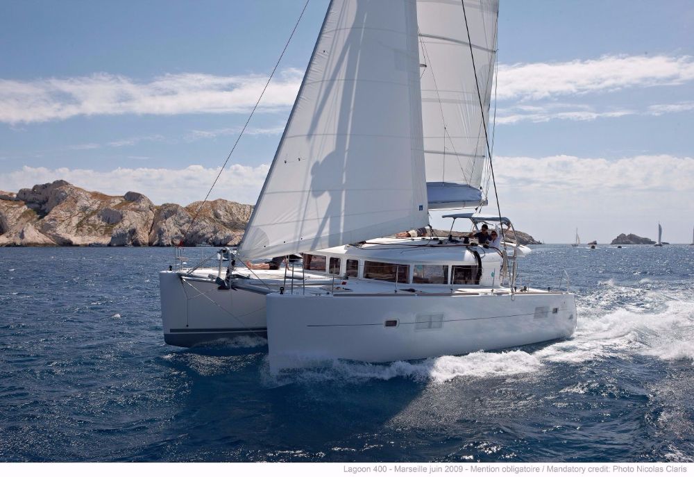 Photo #10 - Lagoon 400 - 4 + 2 cab. (ECONOMY) in Rhodos - 35012