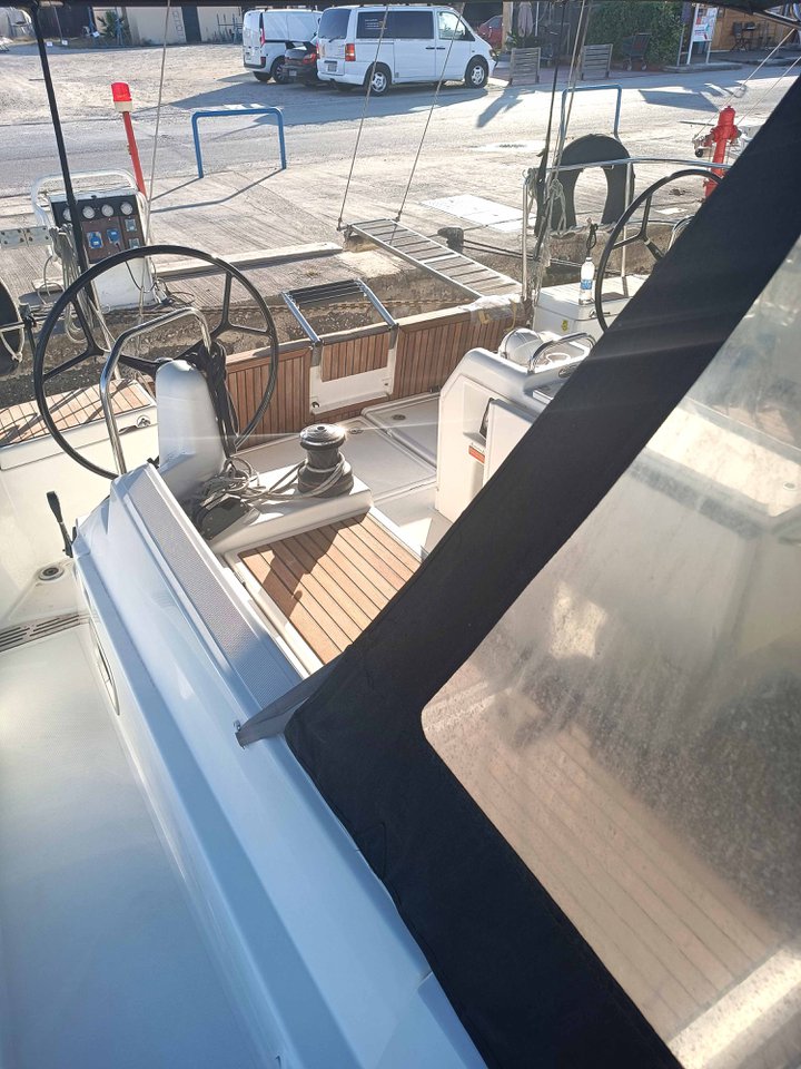 Sun Odyssey 440 - 4 cab. — photo 5