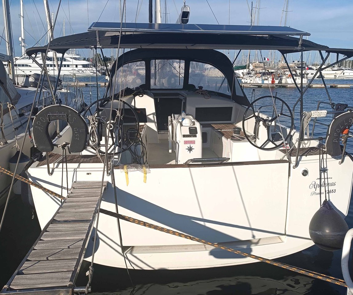 Sun Odyssey 440 - 4 cab. — photo 12