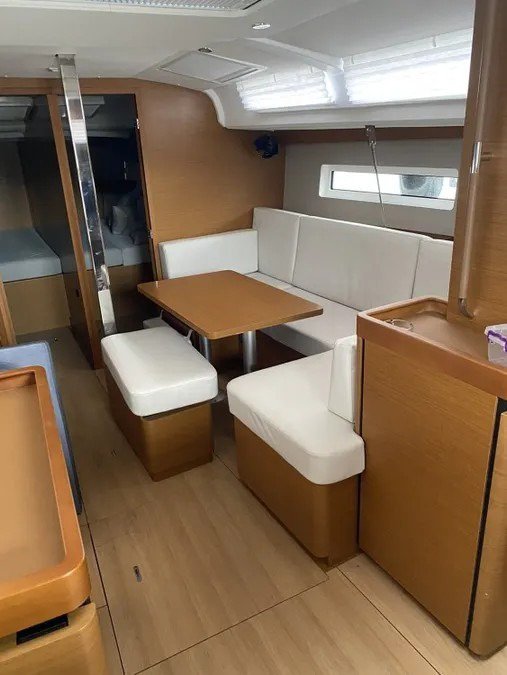 Sun Odyssey 440 - 4 cab. — photo 21