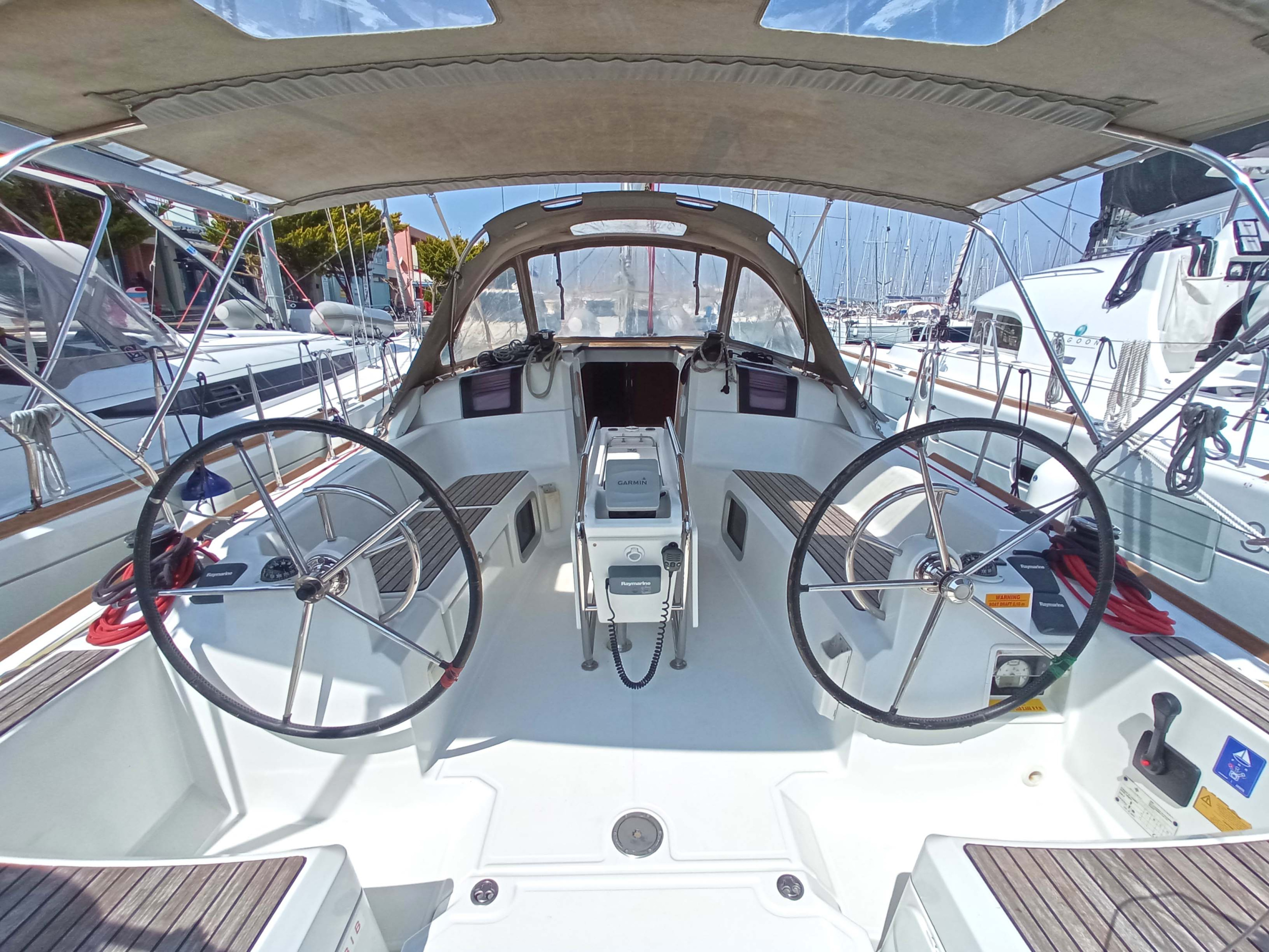 Photo #5 - Sun Odyssey 379 (ECONOMY) en Lefkada - 35149