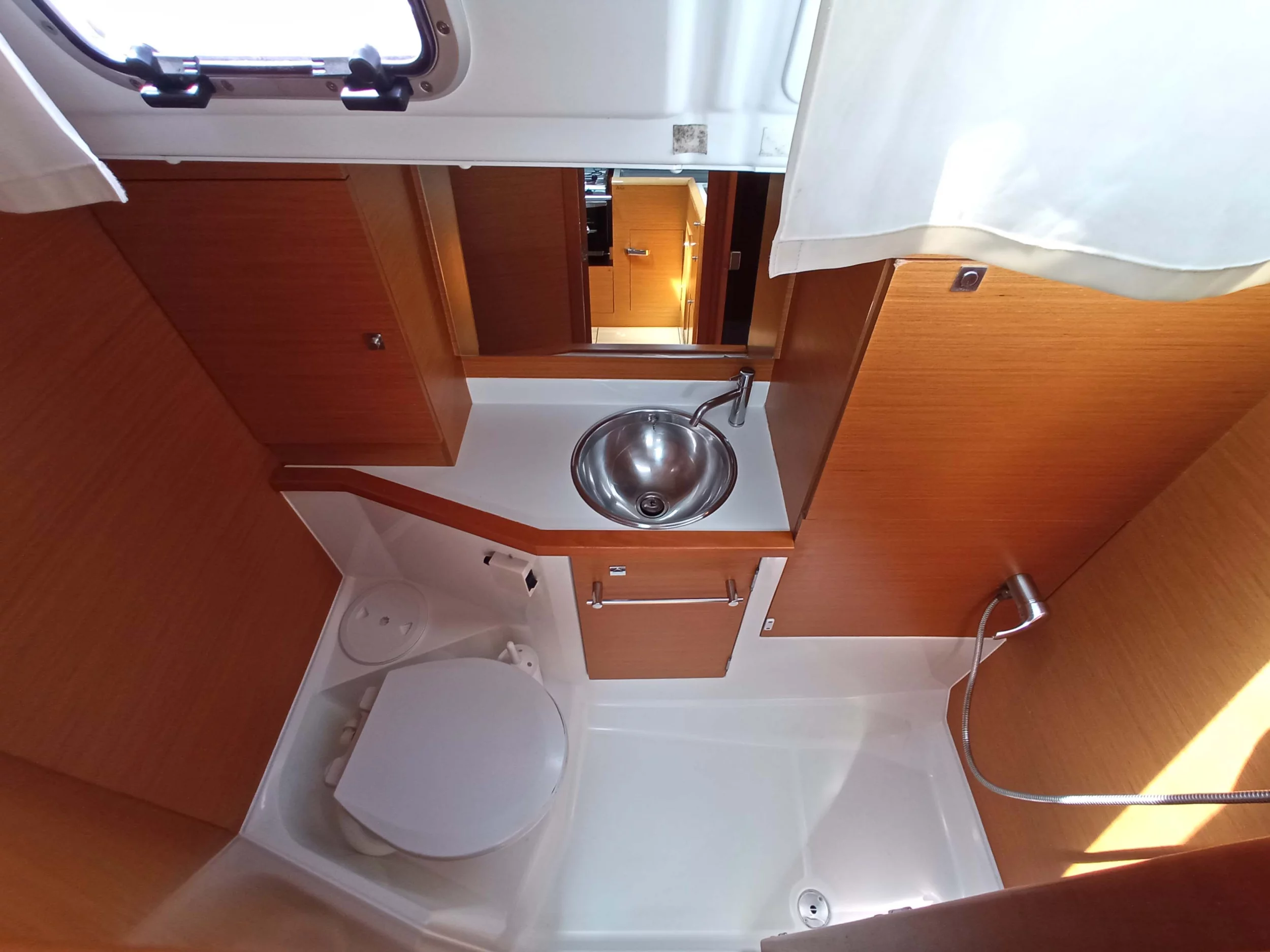 Sun Odyssey 379 (ECONOMY)  - 8