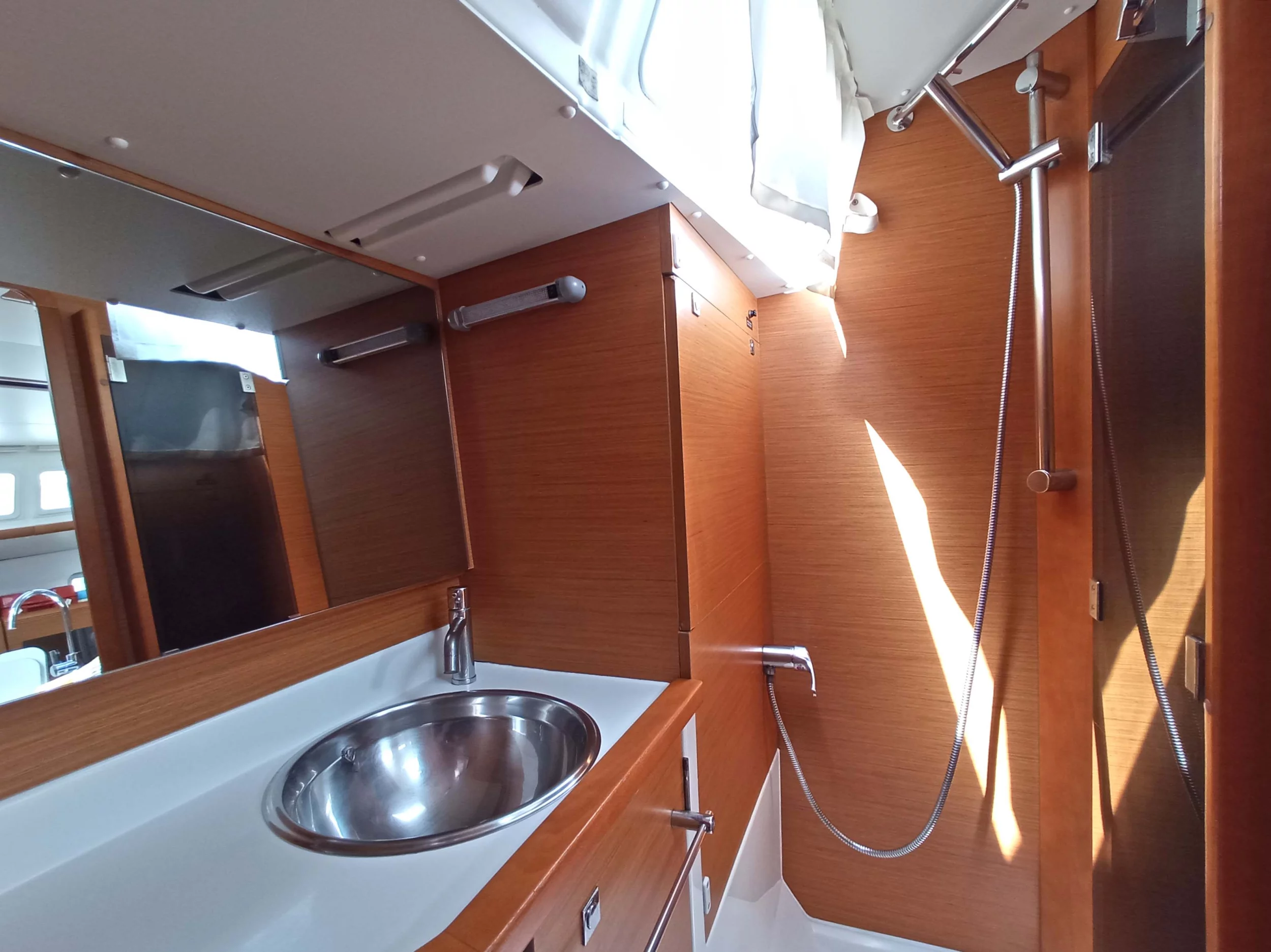 Sun Odyssey 379 (ECONOMY)  - 9