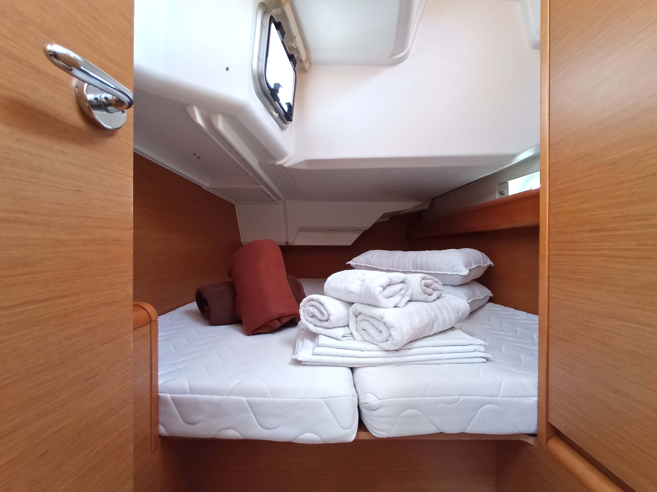 Photo #11 - Sun Odyssey 379 (ECONOMY) en Lefkada - 35149