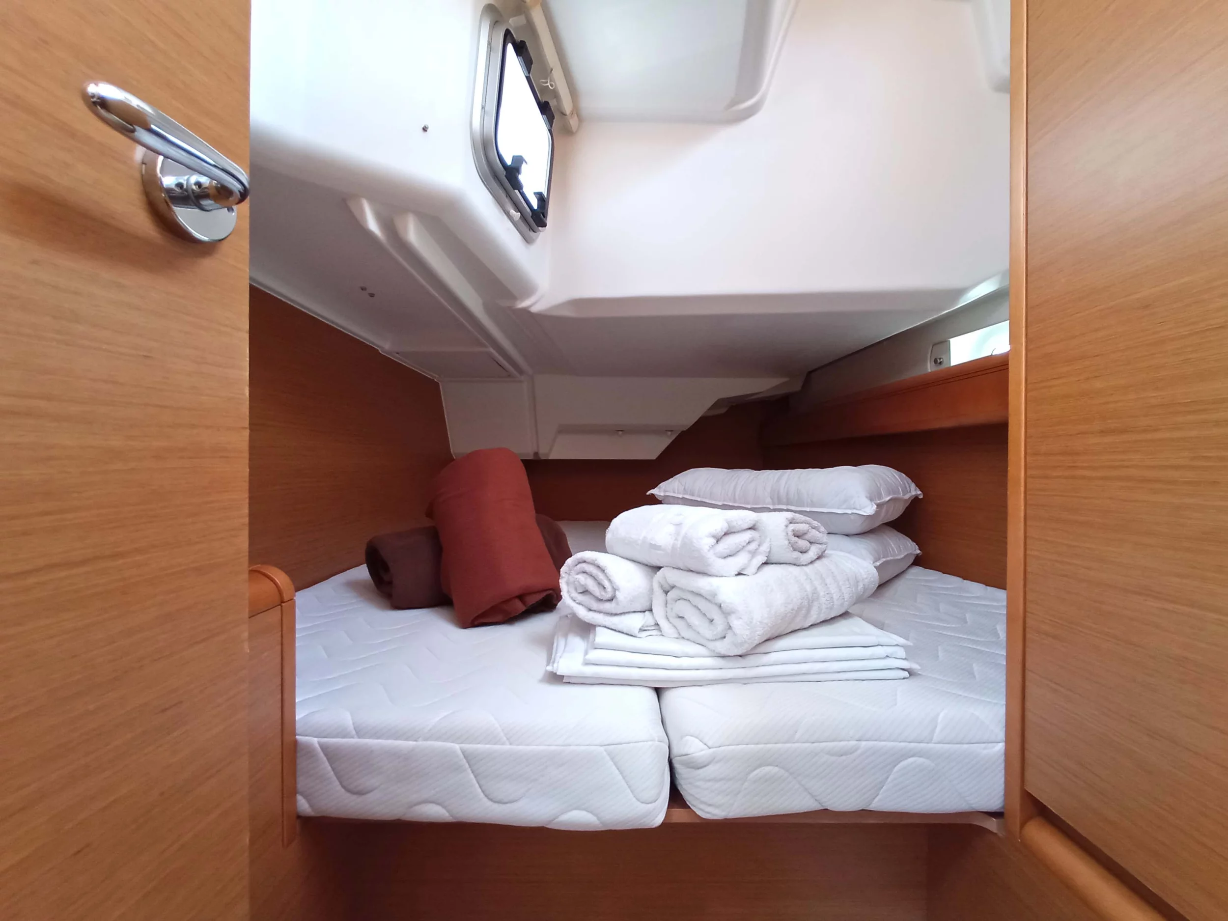 Sun Odyssey 379 (ECONOMY)  - 10