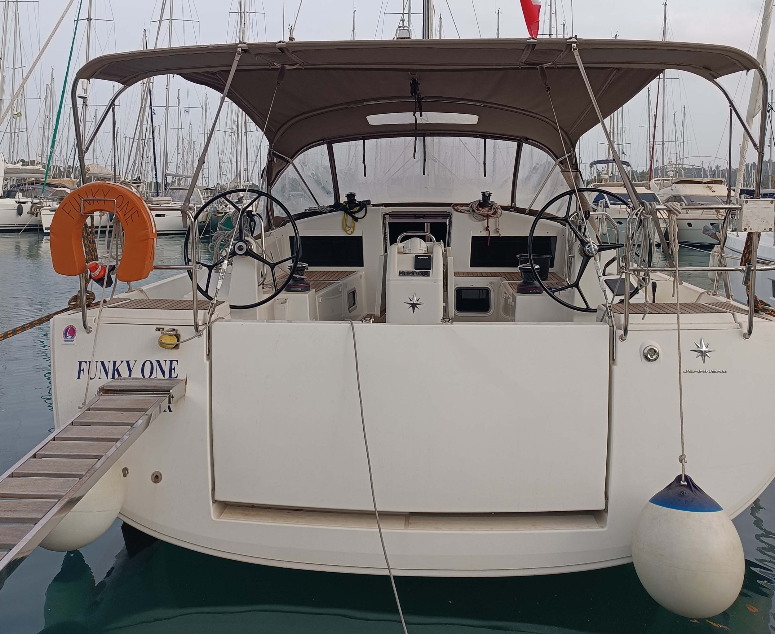 Photo #1 - Sun Odyssey 440 (*CLASS) in Korfu - 35157