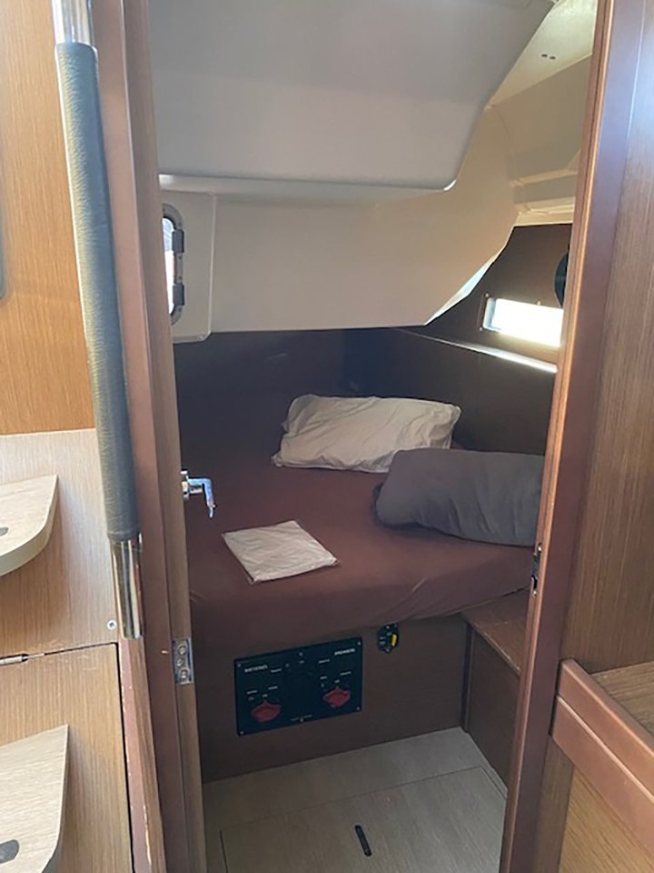 Oceanis 40.1 — photo 10