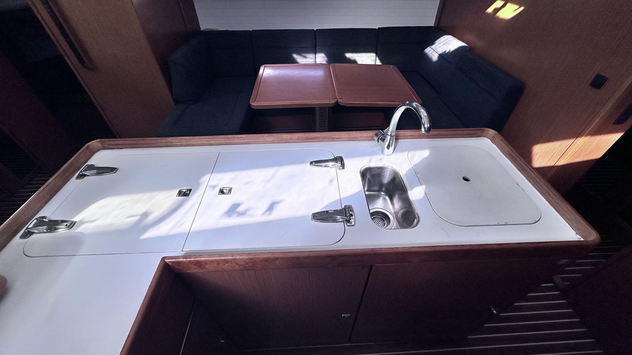 Bavaria Cruiser 56 - 5 + 1 cab. — photo 16
