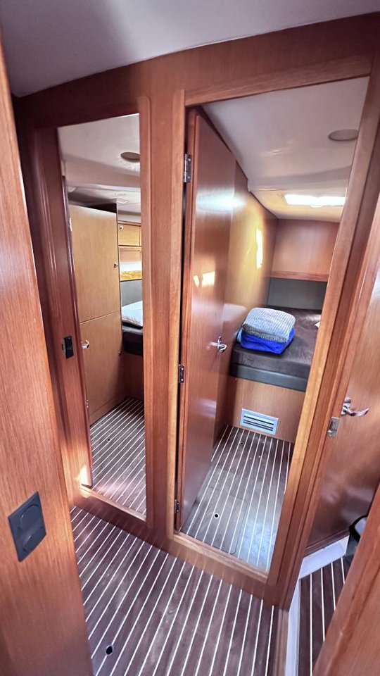 Bavaria Cruiser 56 - 5 + 1 cab. — photo 22
