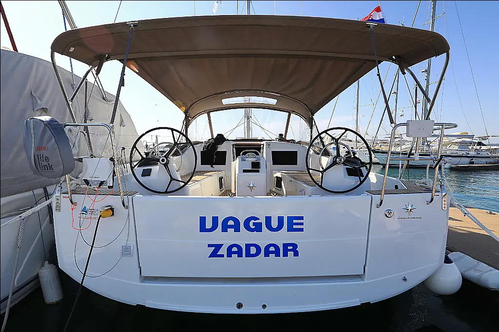 Photo #3 - Sun Odyssey 410 - 3 cab. (CLASS) en Zadar - 35225