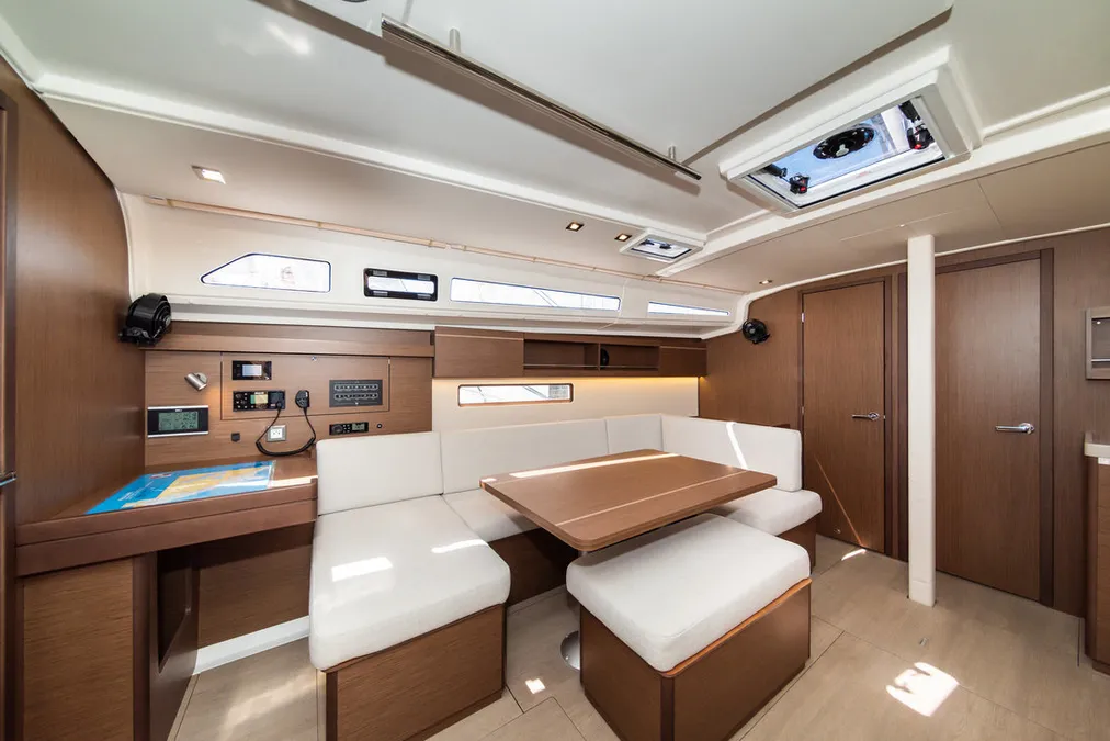Oceanis 40.1 — photo 16