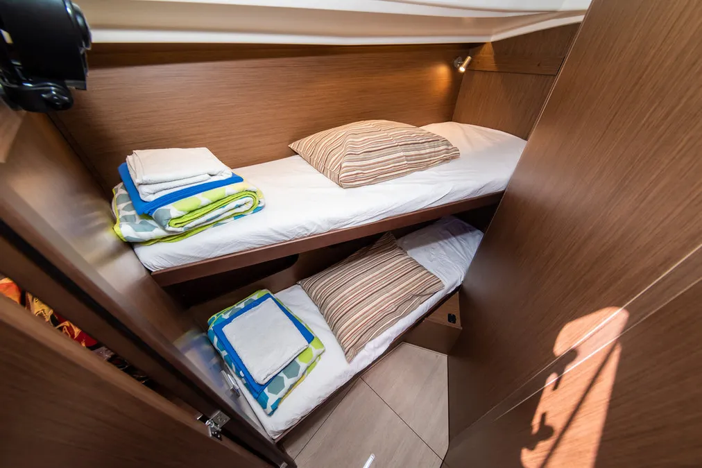Oceanis 40.1 — photo 25