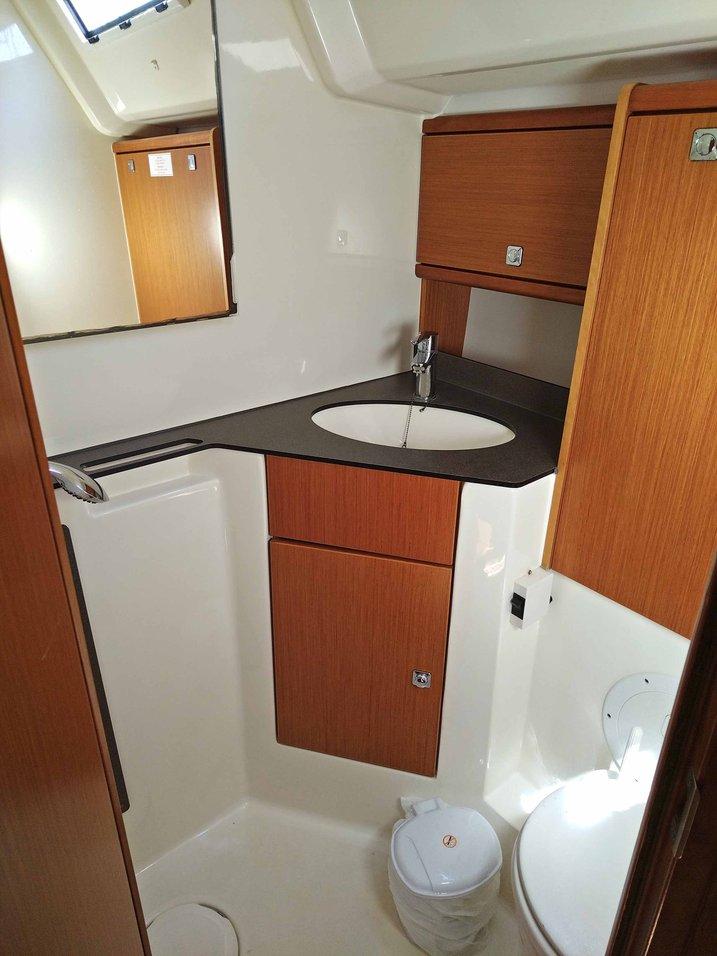 Photo #26 - Bavaria Cruiser 46 - 4 cab. (ECONOMY) en Corfou - 35237