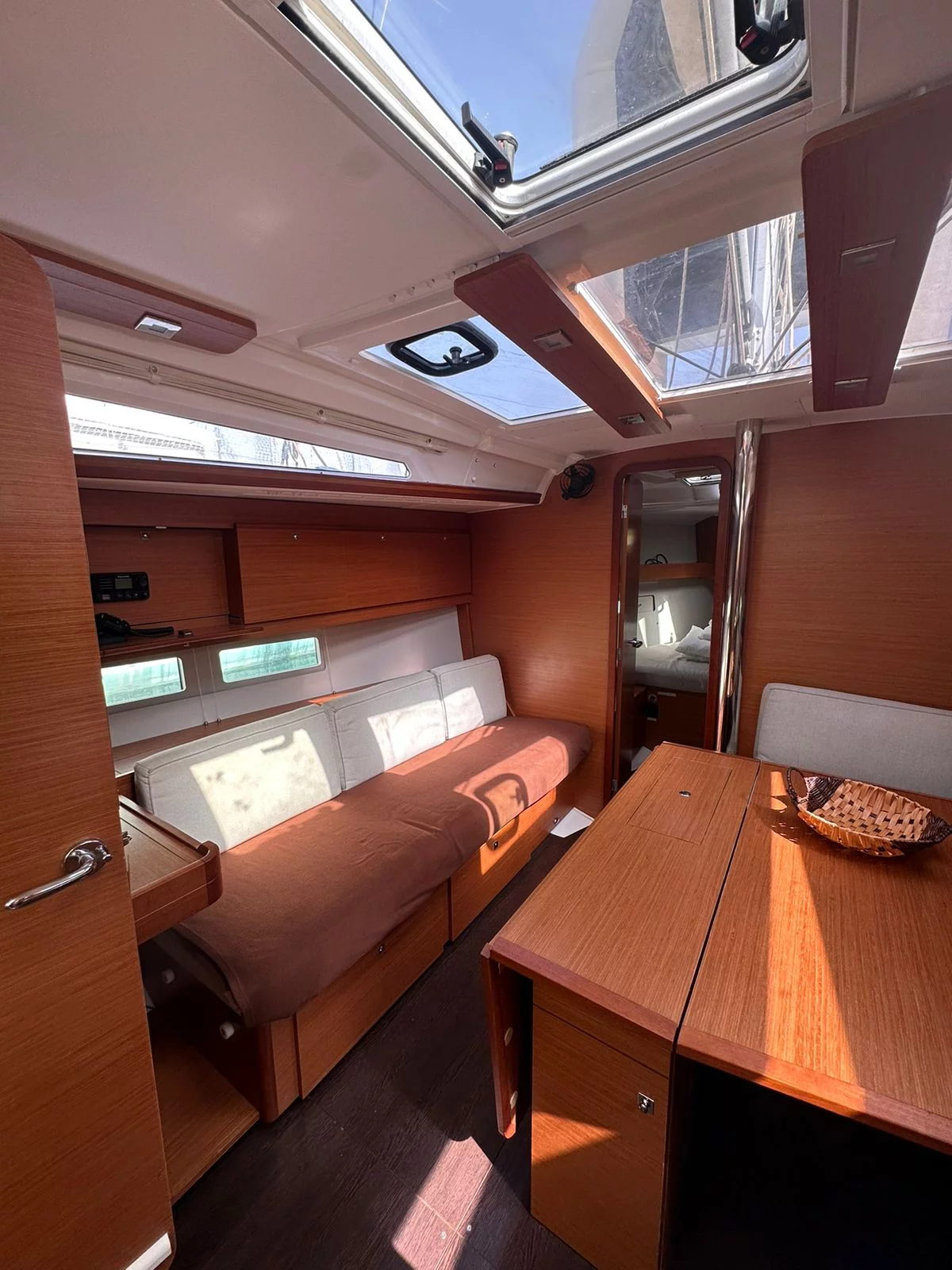 Dufour 390 (CLASS)  - 3