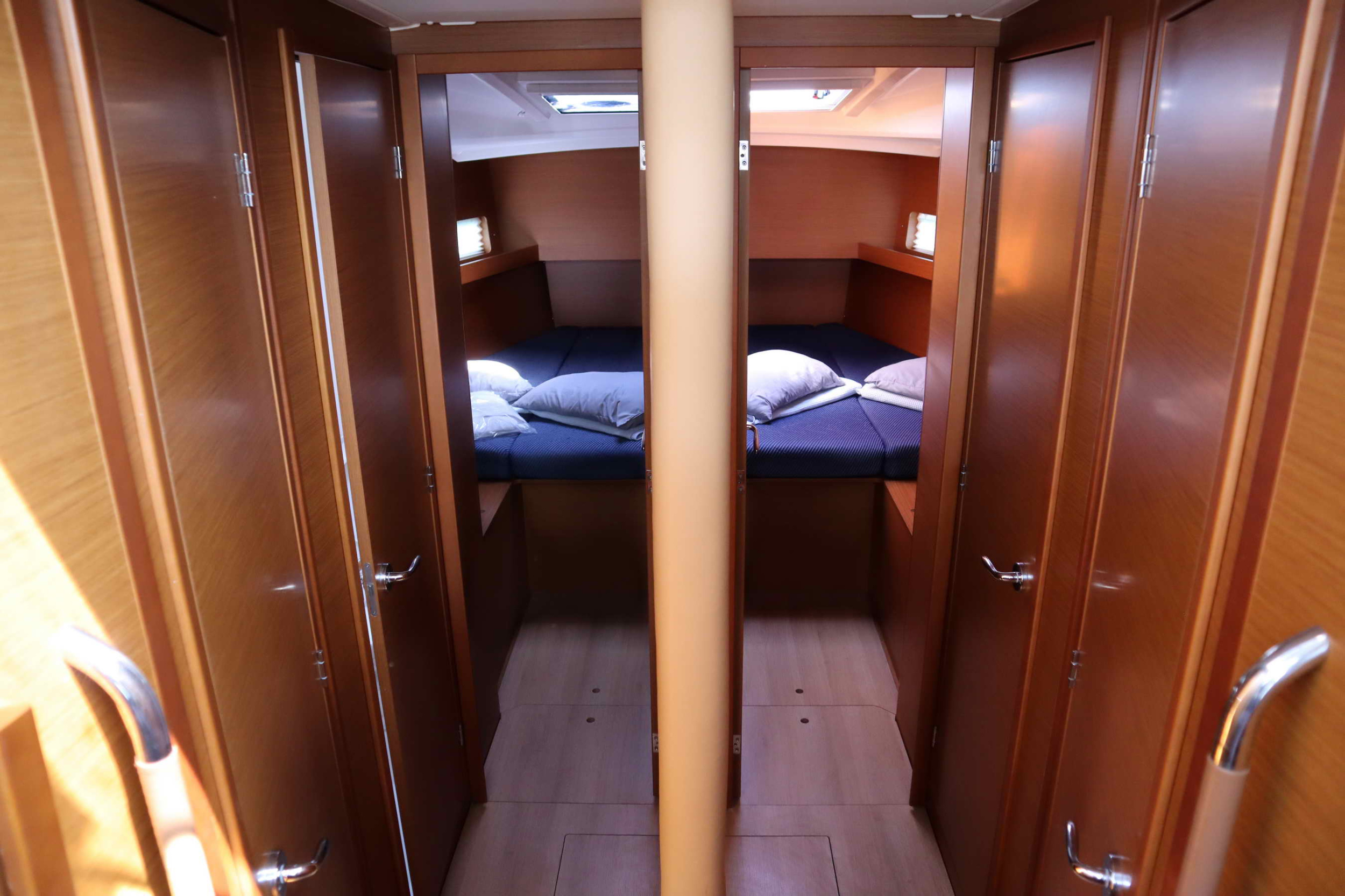 Photo #13 - Sun Loft 47 - 6 + 1 cab. (CLASS+) en Atenas - 35277