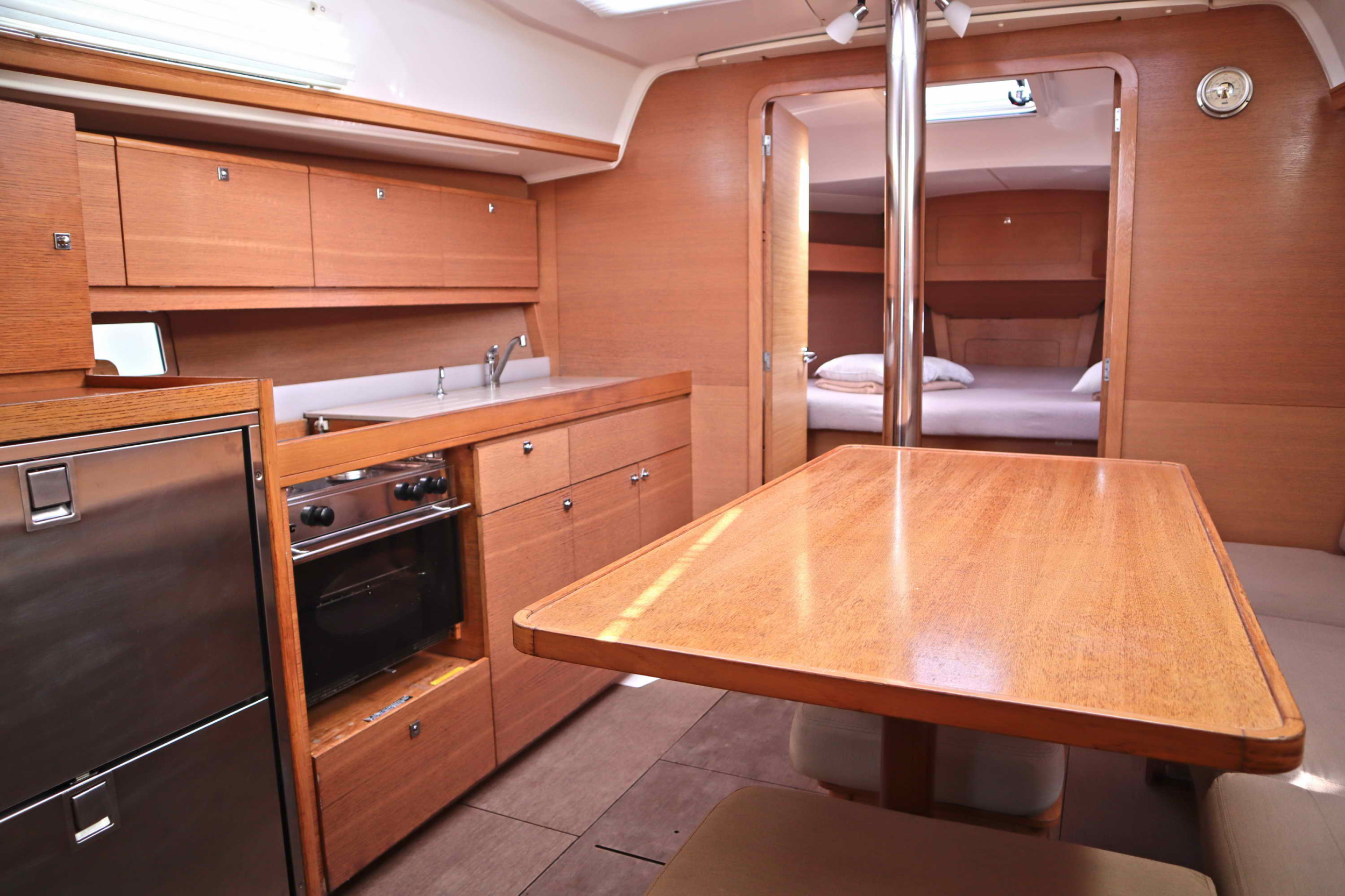 Photo #9 - Dufour 382 GL (ECONOMY) in Atene - 35288