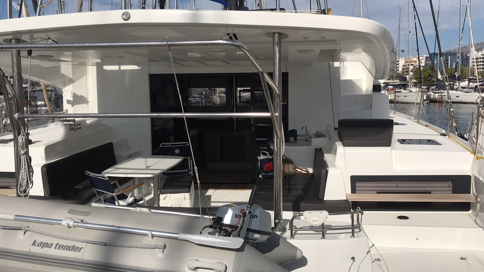 Photo #1 - Lagoon 50 (ECONOMY) en Athènes - 35295