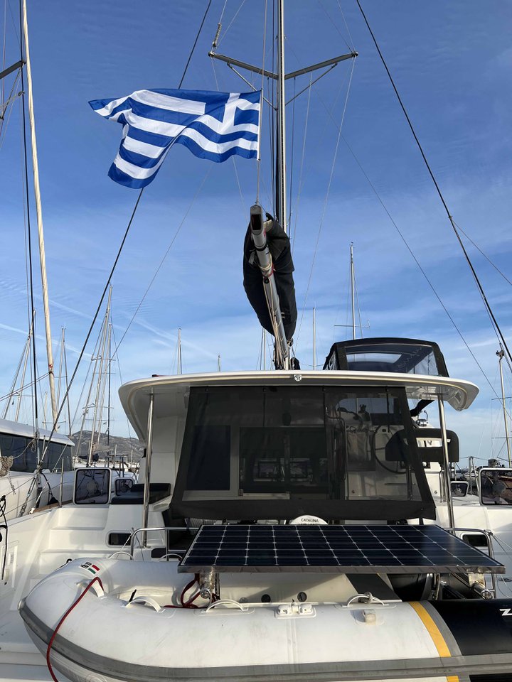 Lagoon 40 - 4 + 2 cab — photo 3