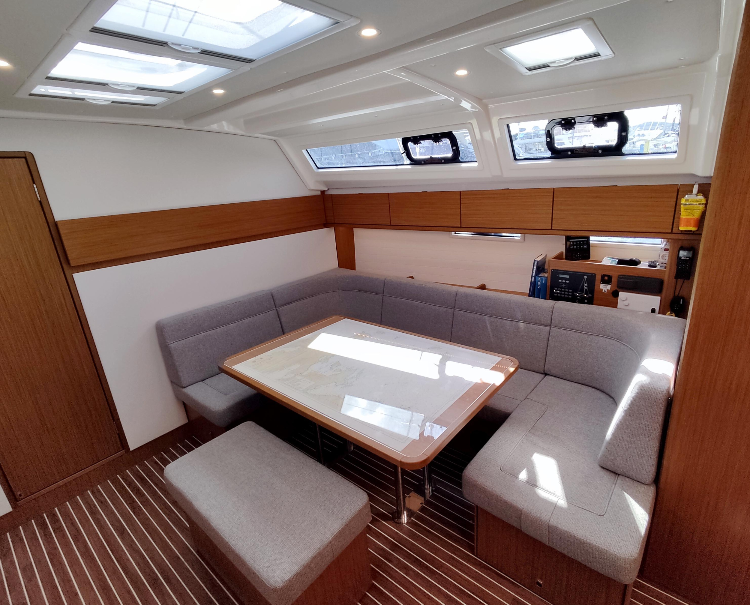 Photo #5 - Bavaria Cruiser 46 Style - 4 cab. (Io) in Lavrion - 35321